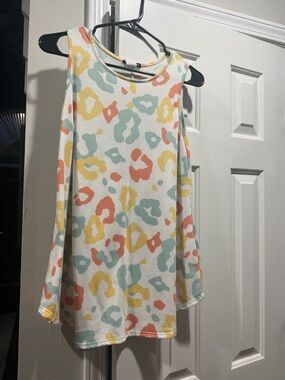 Boutique Sleeveless Leopard Print Swing Tank - Pastel Yellow, Coral & Mint/Blue